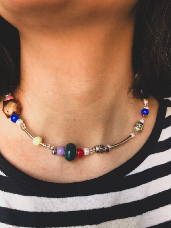 Collar buda